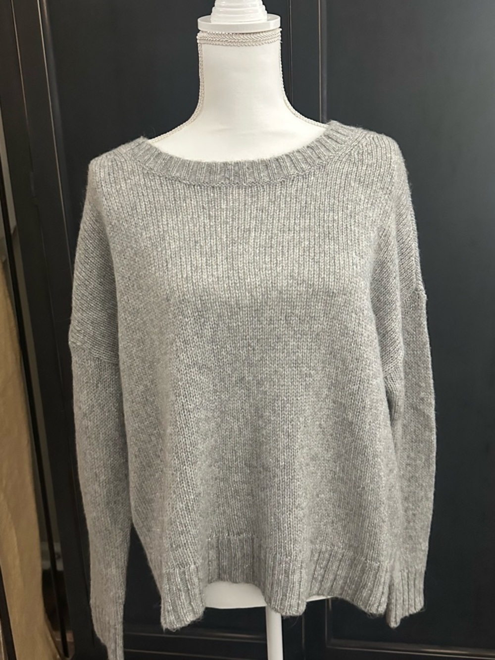 American Eagle Outfitters Light Gray & Silver Crewneck Sweater